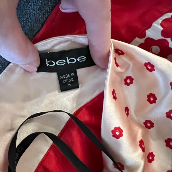 Bebe halter top silk. - Picture 3 of 3